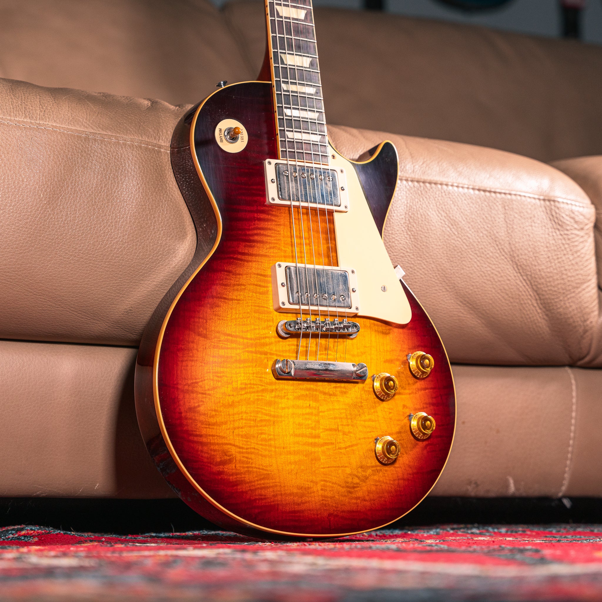 Gibson Custom '59 Les Paul Standard Ultra Light Aged in Southern Fade Burst