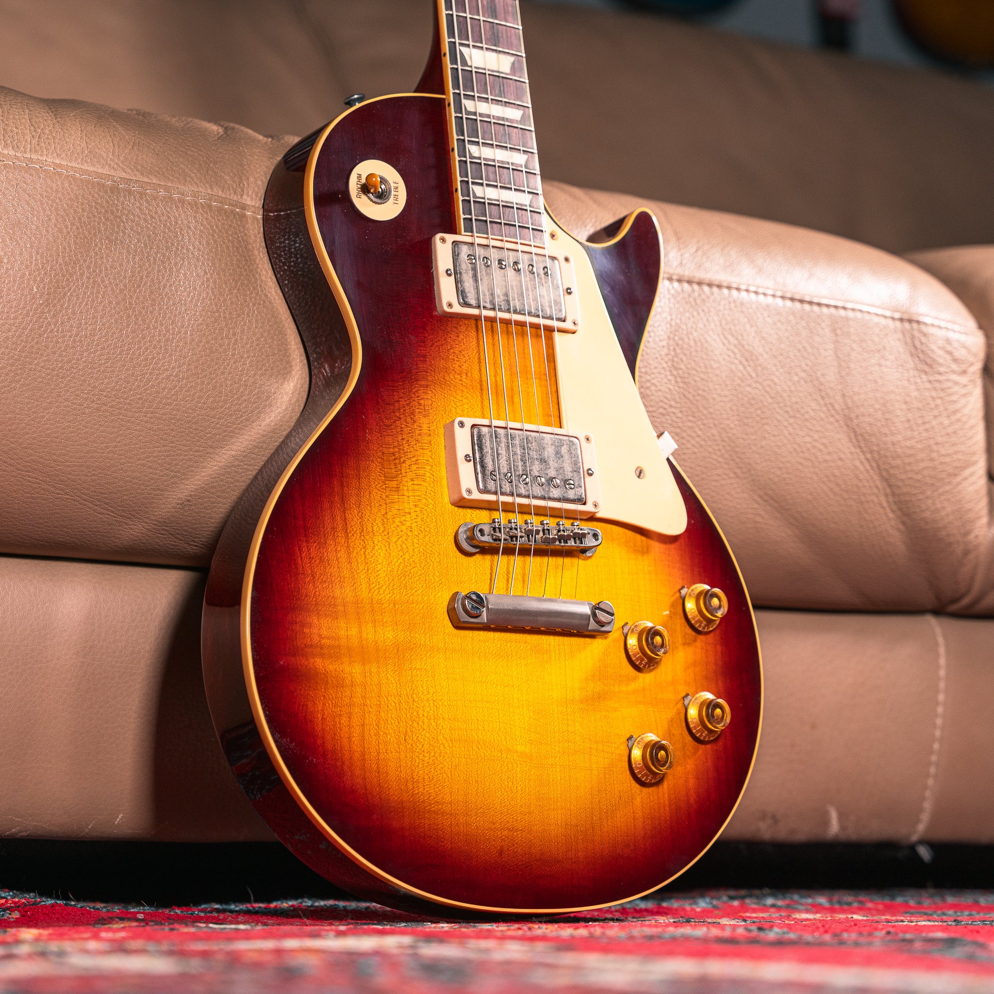 Gibson Custom '58 Les Paul Standard Ultra Light Aged in Bourbon Burst
