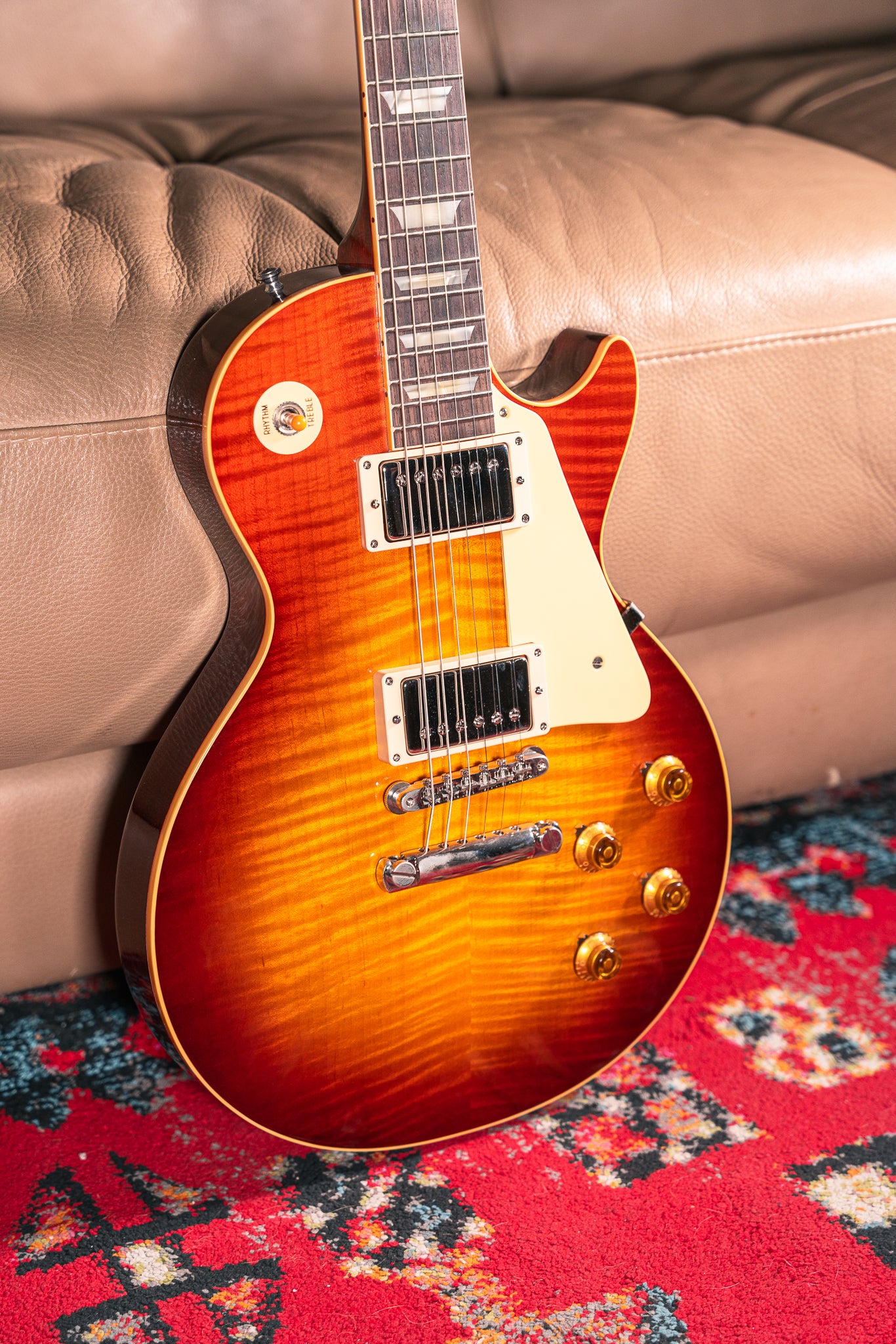 Gibson Custom '59 Les Paul Standard "Beauty of the Burst" Page 102