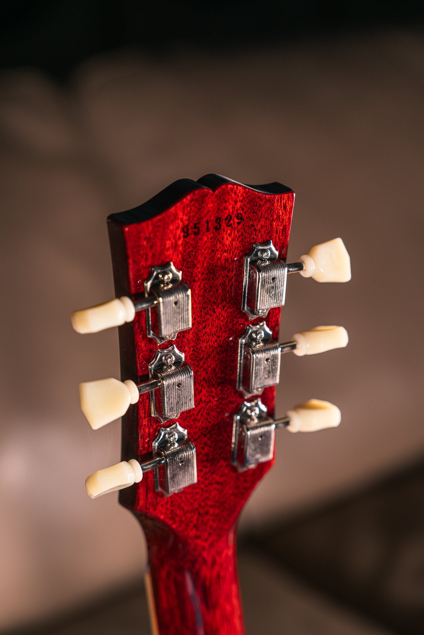 Gibson Custom '59 Les Paul Standard "Beauty of the Burst" Page 102