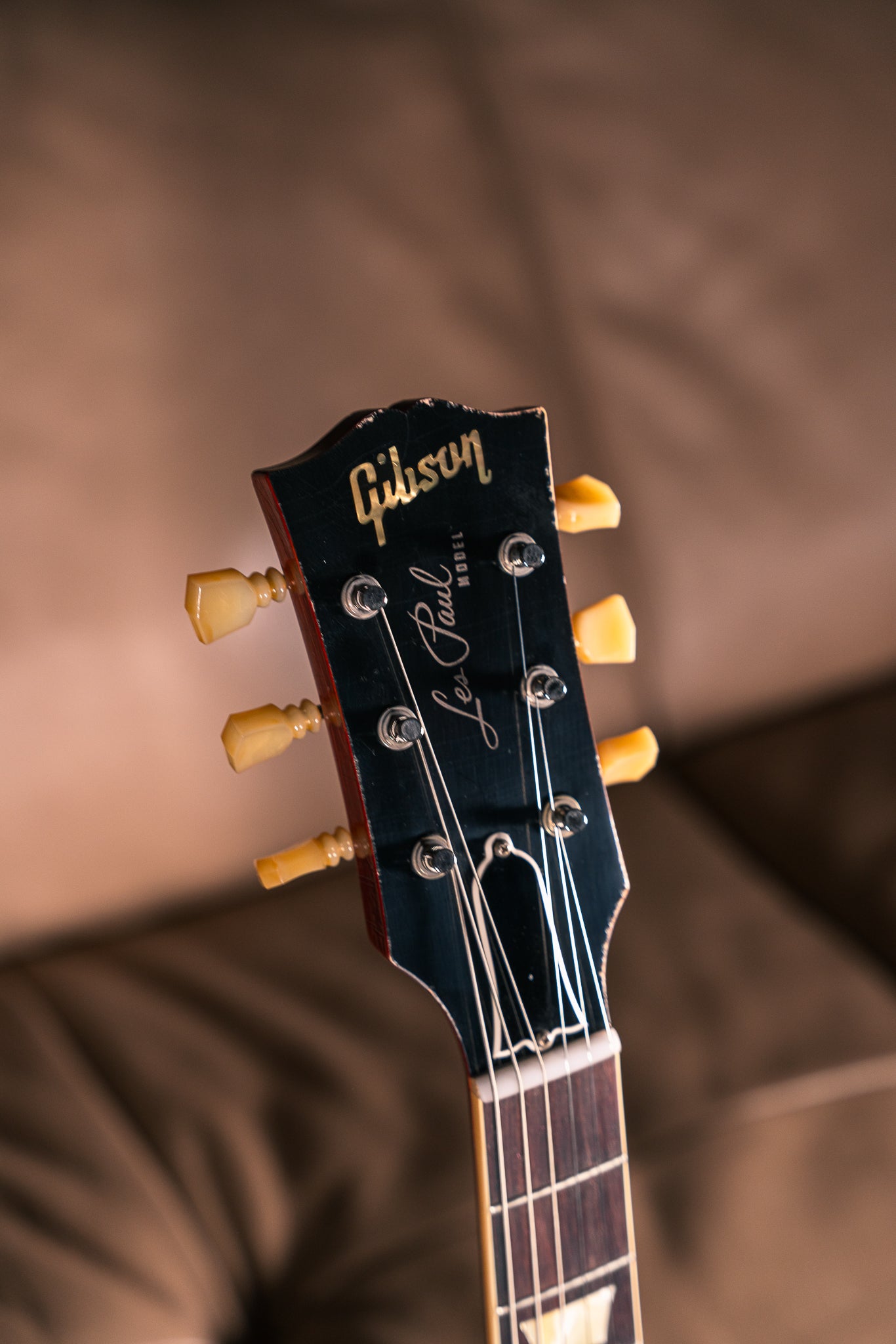 Gibson Custom "The Beauty of the Burst" 1960 Les Paul Standard Page 151