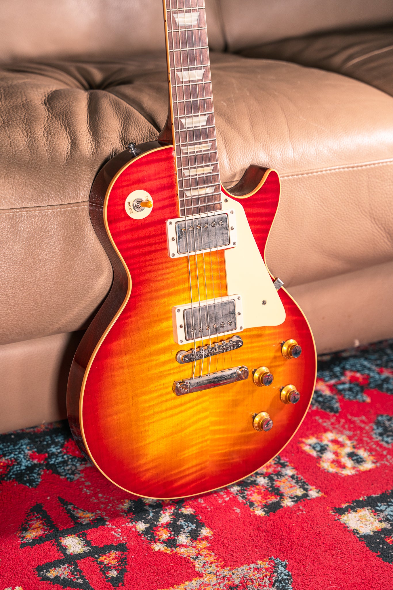 Gibson Custom '60 Les Paul Standard in Washed Cherry Sunburst