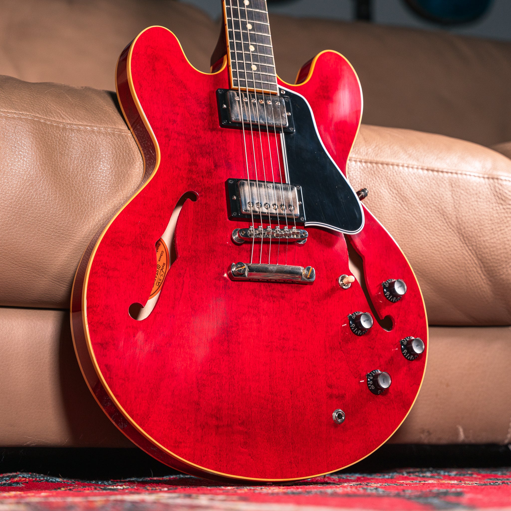 Gibson Custom '61 ES-335 in Sixties Cherry
