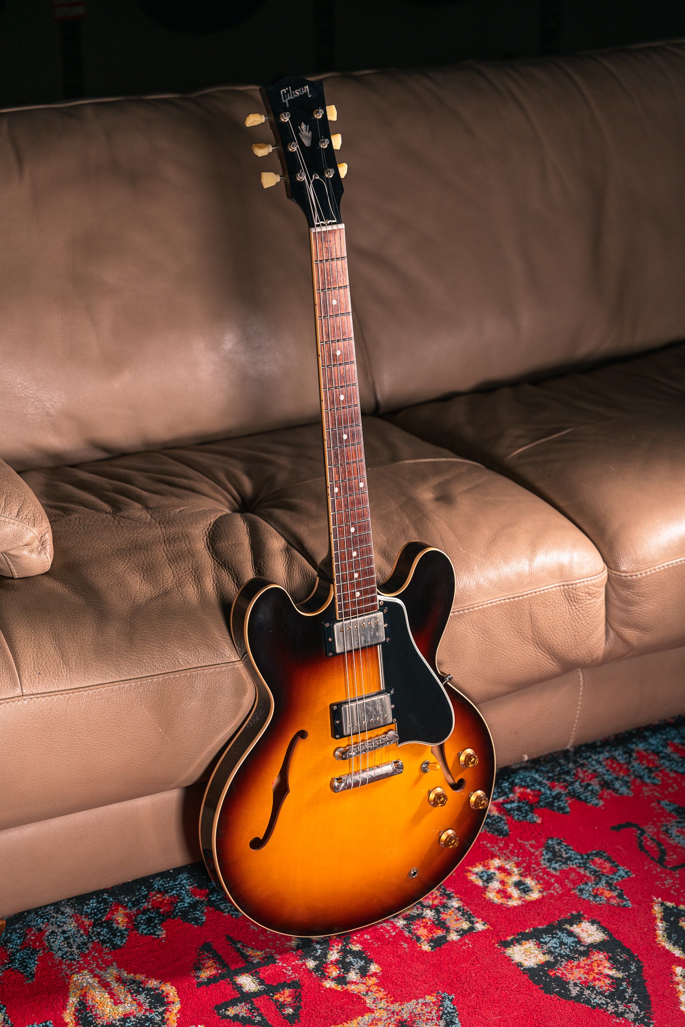 Gibson - 2012 - Memphis Custom Shop ES-335 in Vintage Burst