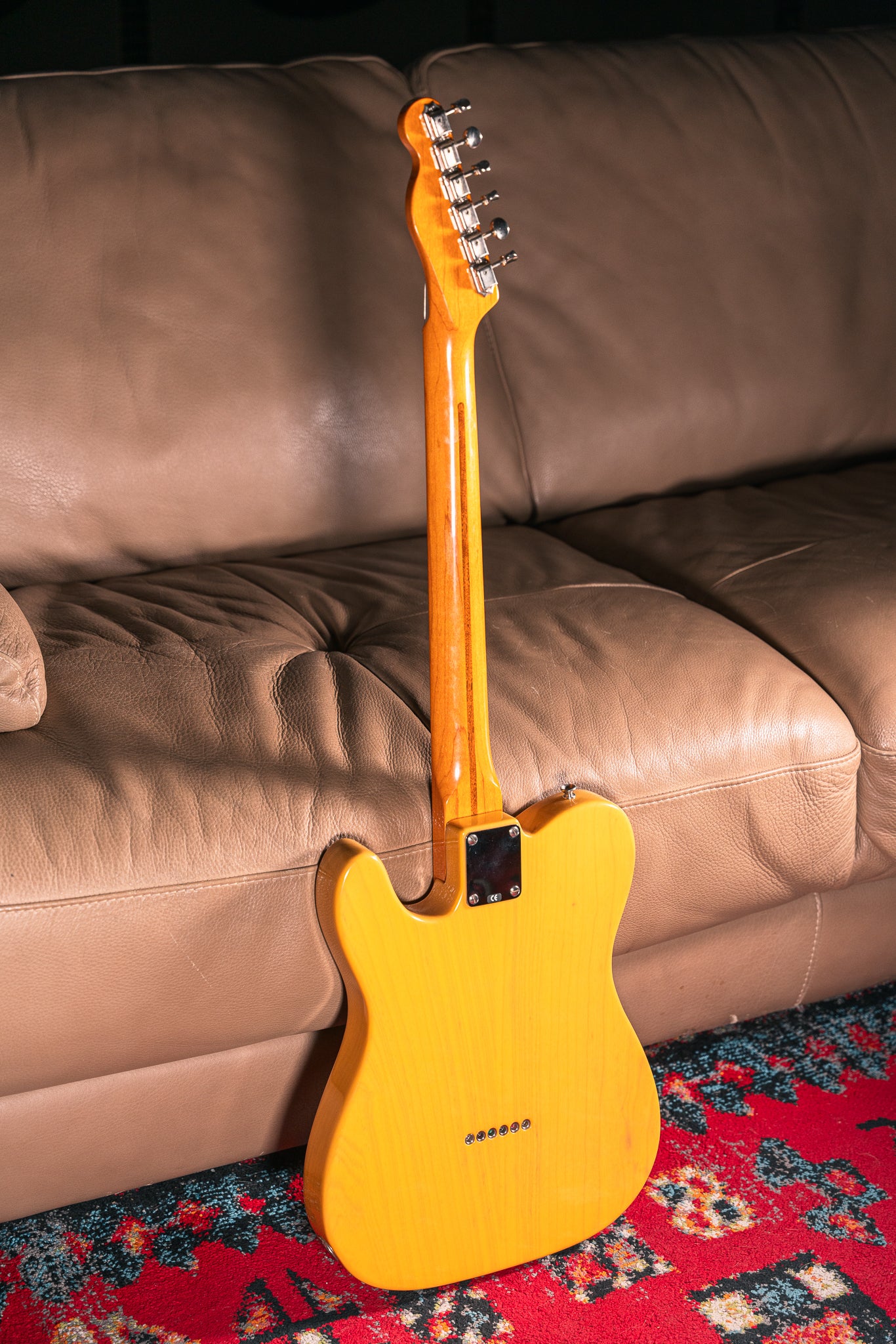 Fender - 1999 - American Vintage '52 Telecaster in Butterscotch Blonde