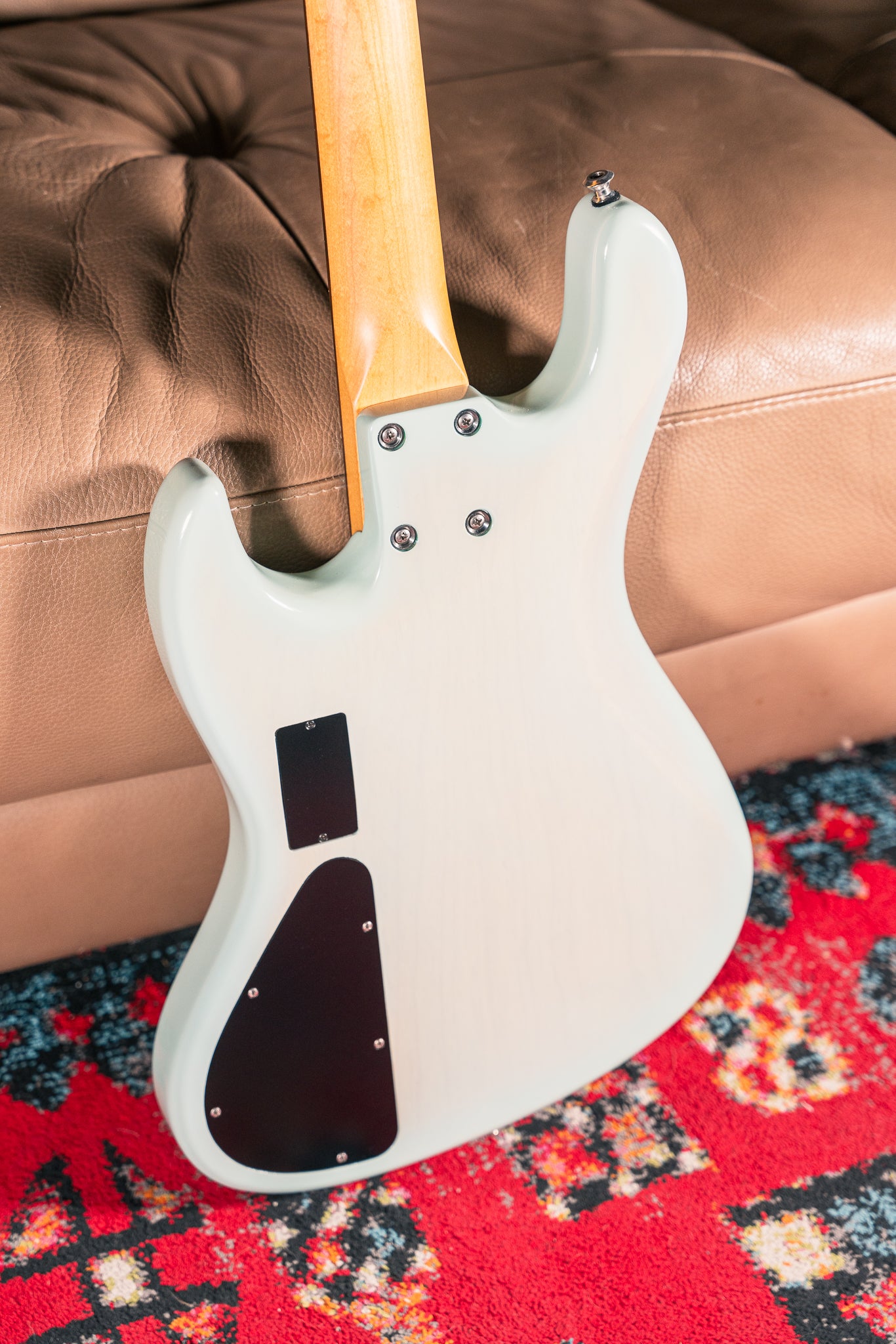 Mike Lull M4V, Pre-Owned