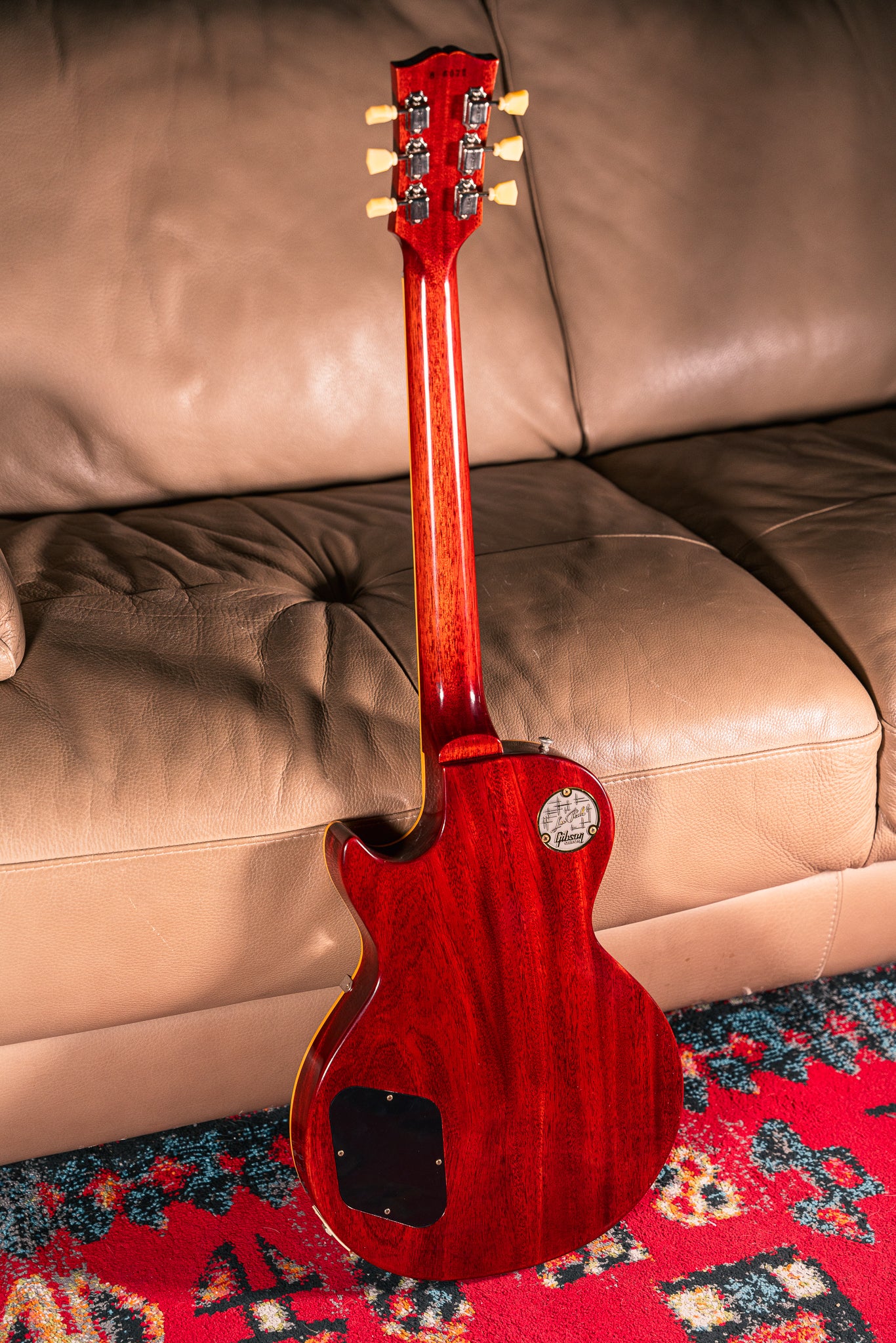 Gibson Custom '58 Les Paul Standard Ultra Light Aged in Washed Cherry Sunburst