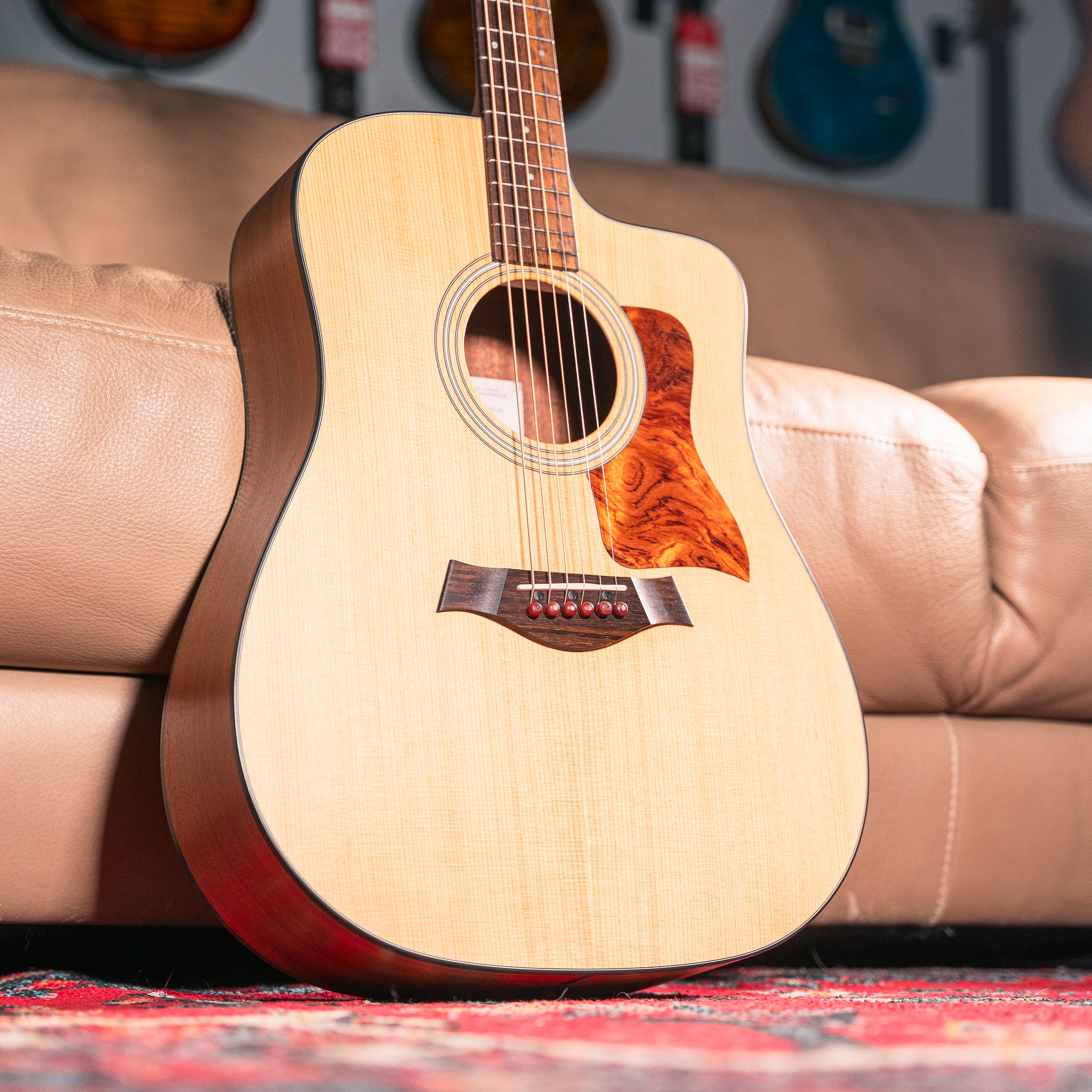 Taylor 110ce, Pre-Owned