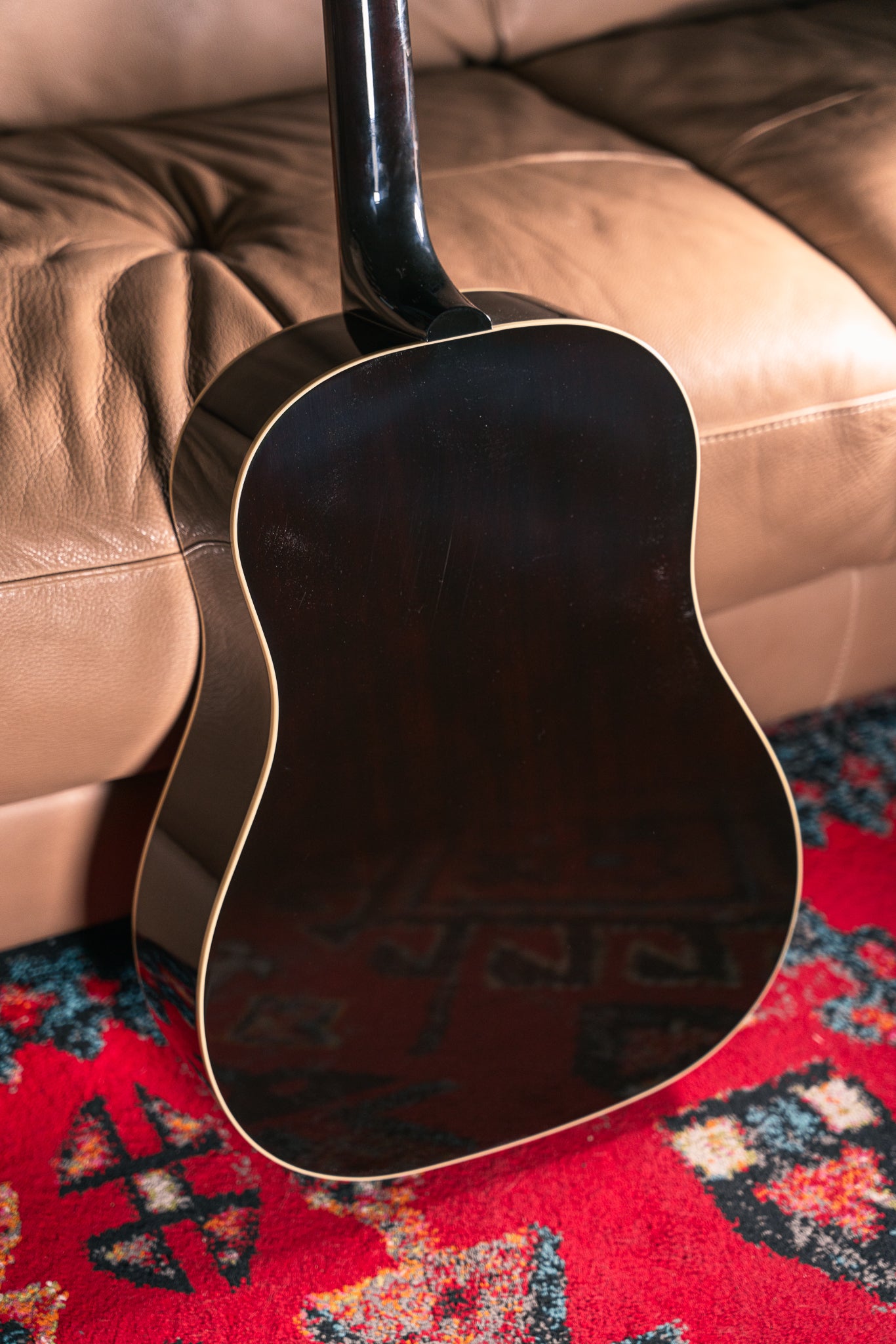Gibson J-45 Standard in Vintage Sunburst