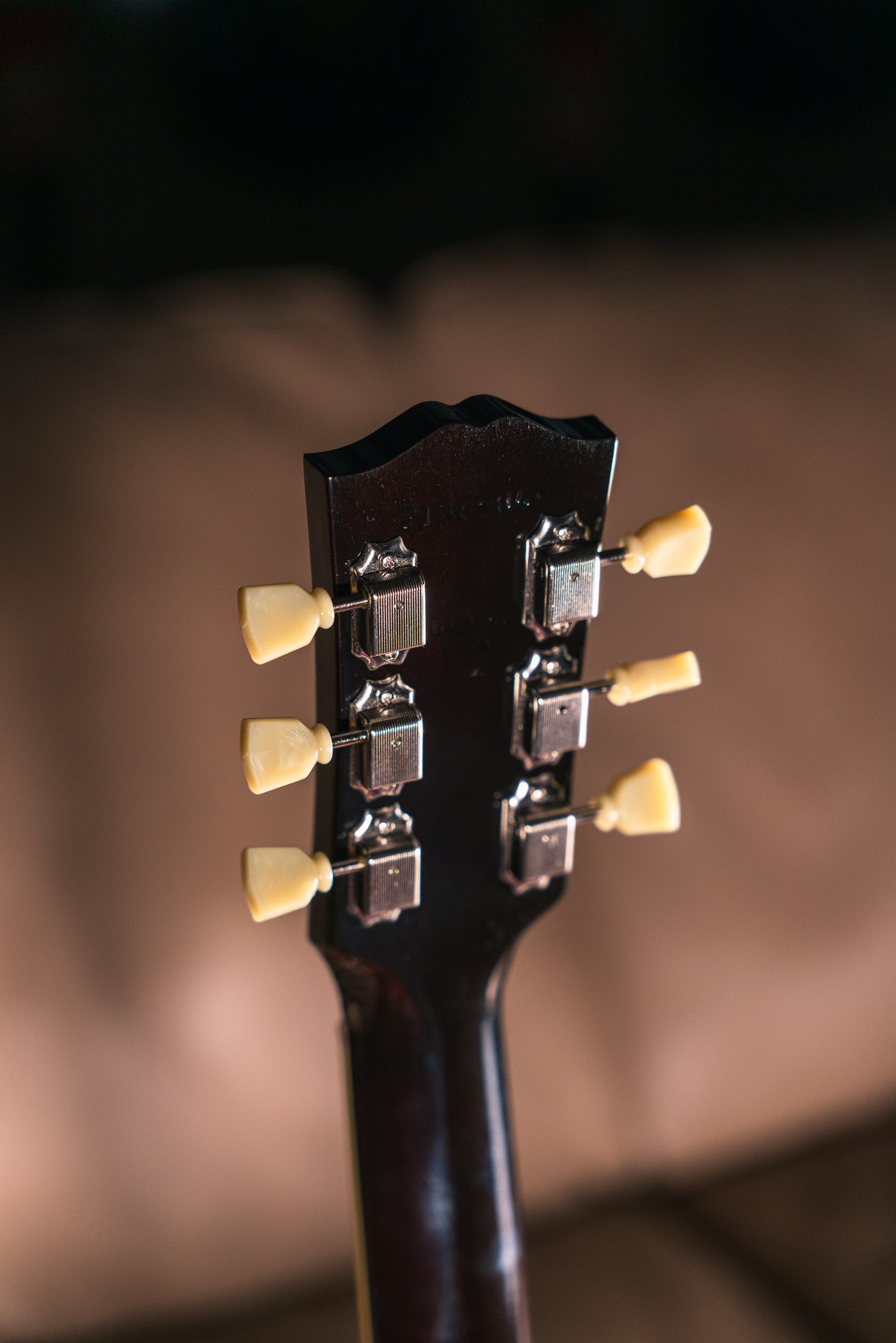 Gibson J-185 Original in Vintage Sunburst