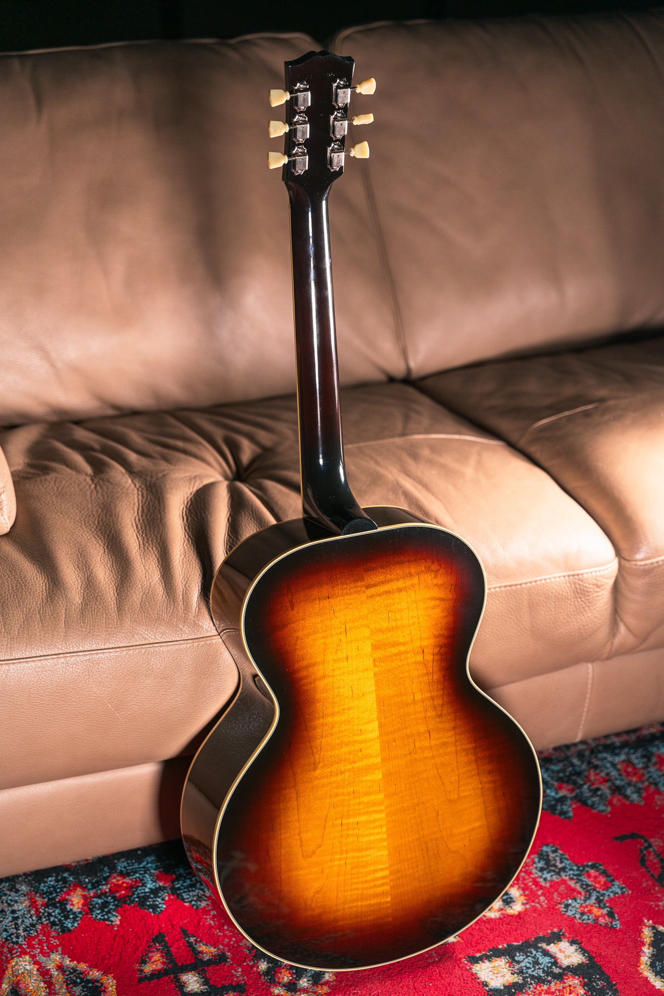 Gibson J-185 Original in Vintage Sunburst