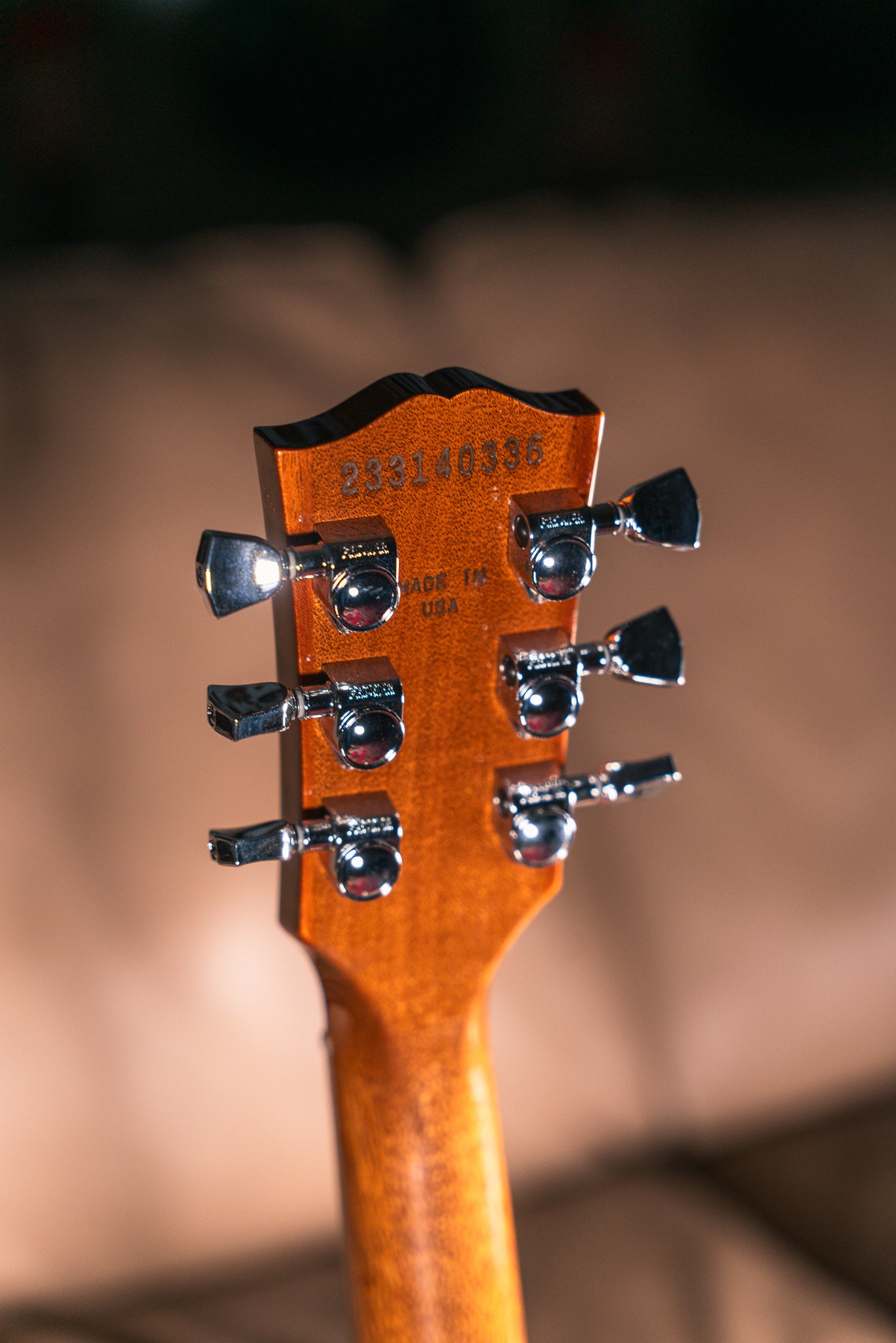 Gibson Les Paul Studio Session in Honeyburst
