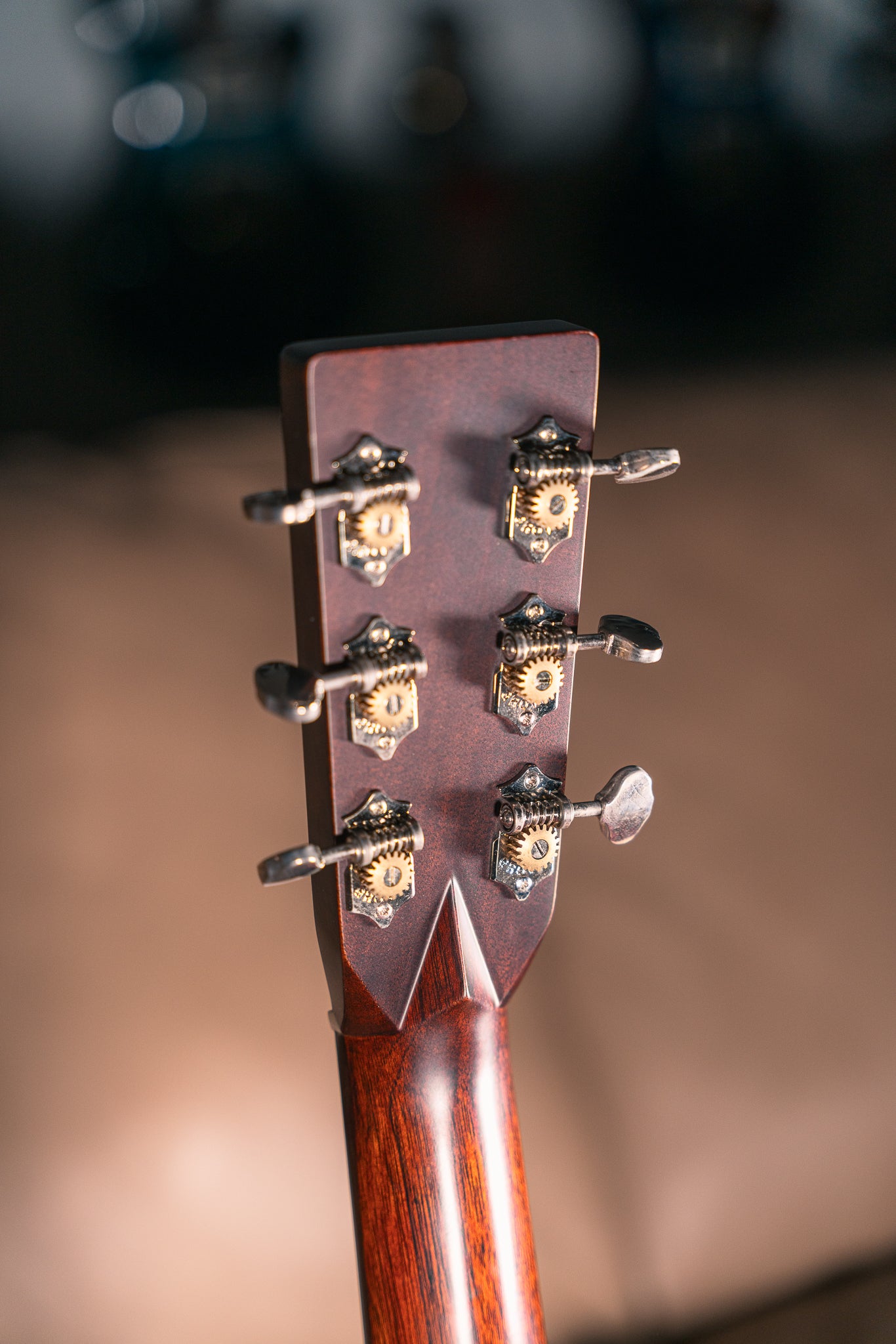 Martin - 2021 - OM-28E, Pre-Owned