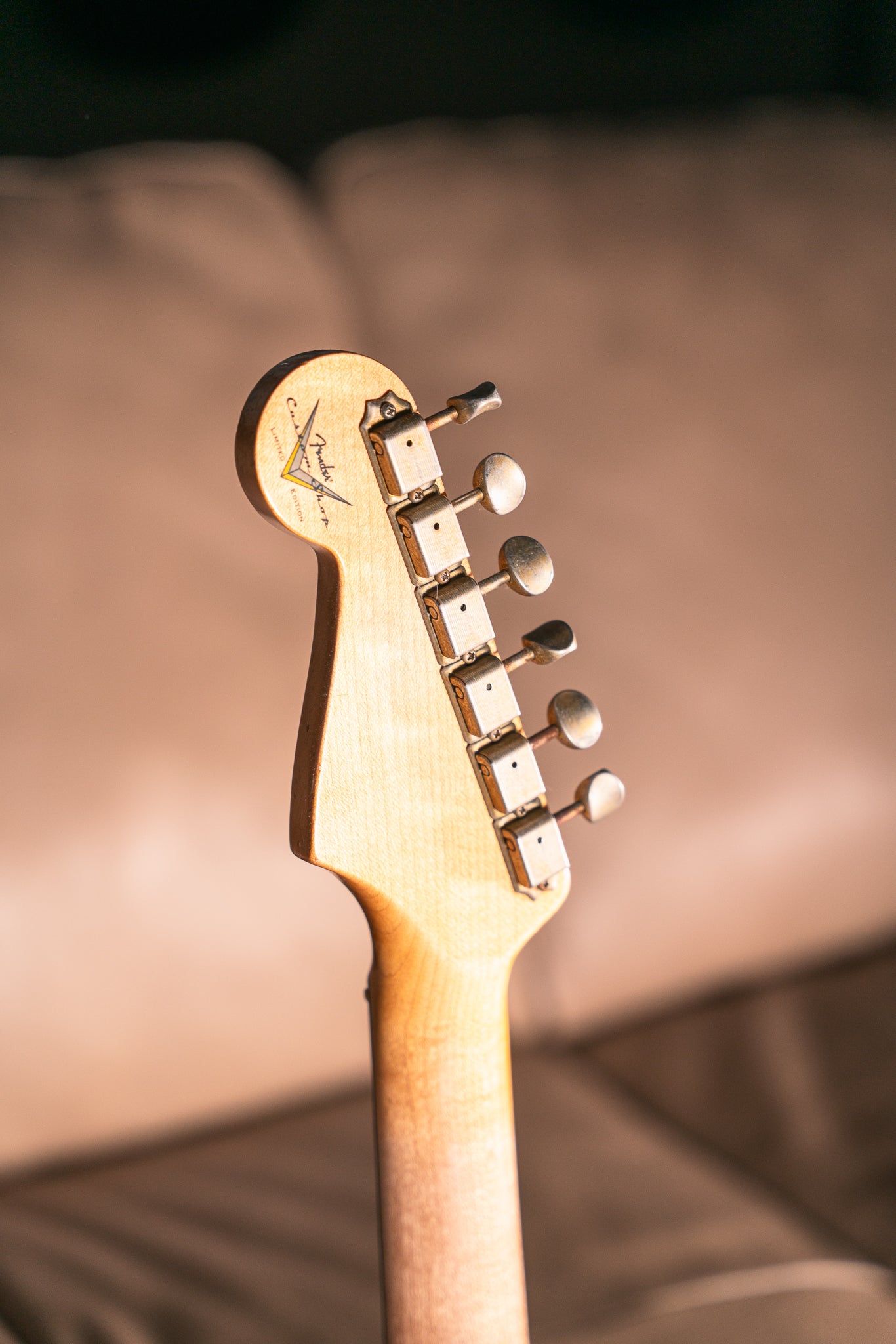 Fender Custom Shop LTD '62/'63 Stratocaster Journeyman Relic in Aged Seafoam Green