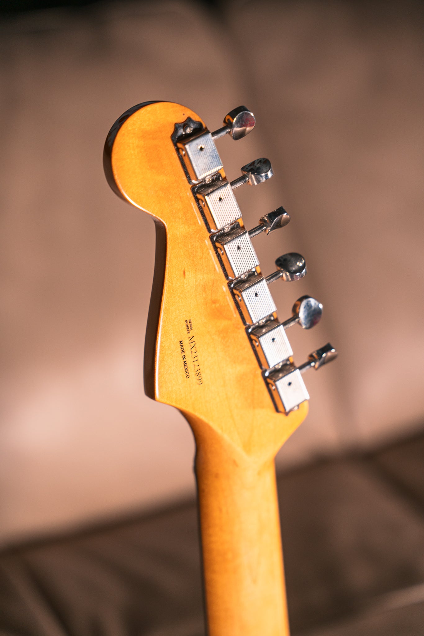 Fender Vintera II '60s Stratocaster in Lake Placid Blue