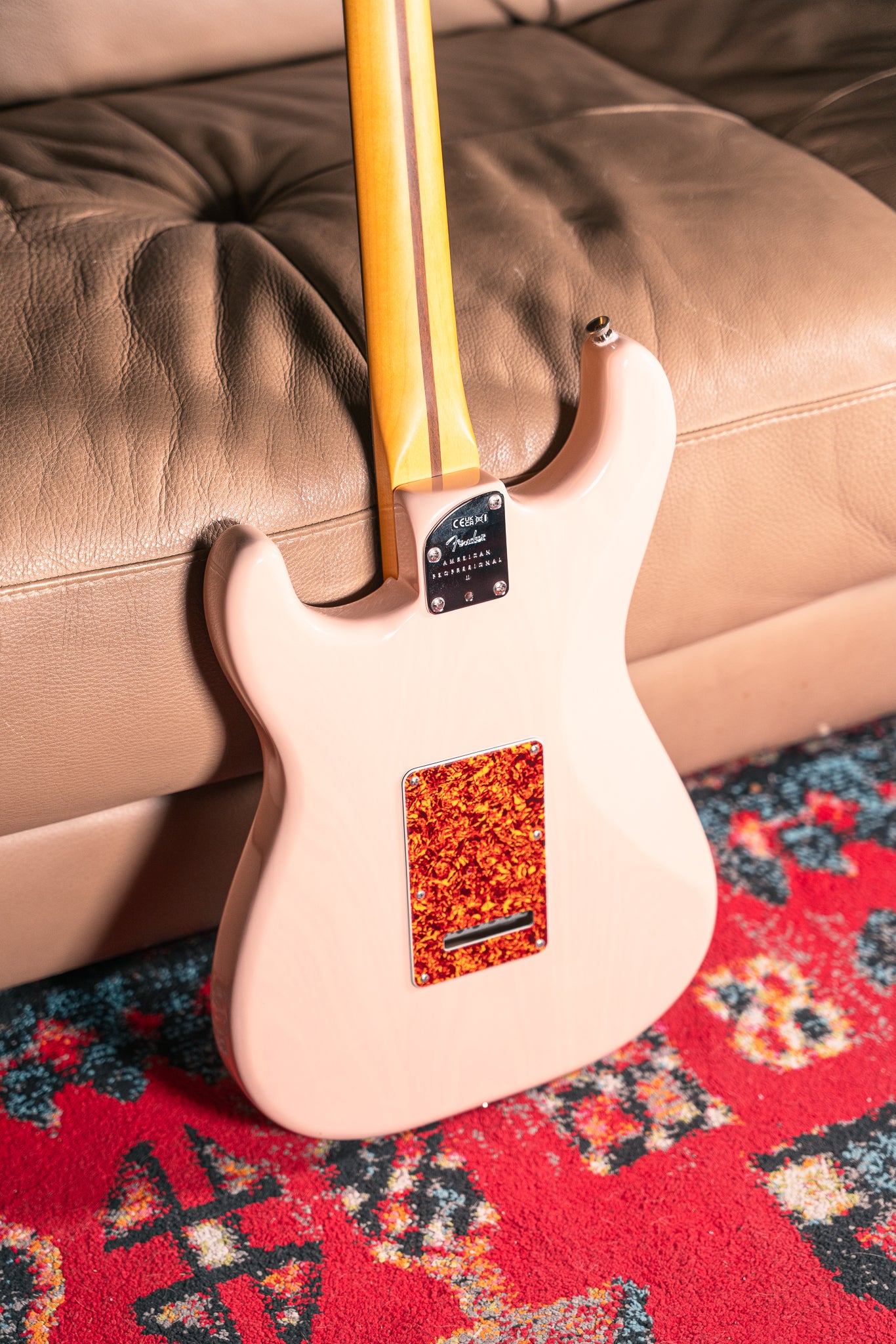 Fender LTD American Professional II Stratocaster Thinline in Transparent Shell Pink