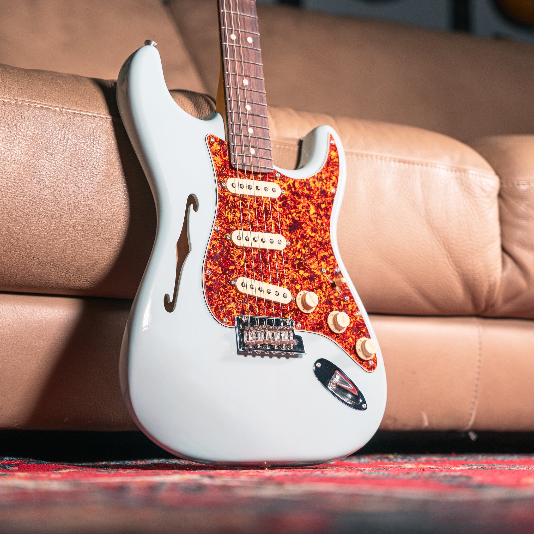 Fender LTD American Professional II Stratocaster Thinline in Transparent Daphne Blue