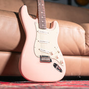 Fender LTD American Professional II Stratocaster in Shell Pink