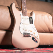 Fender American Vintage II '65 Stratocaster in Shoreline Gold