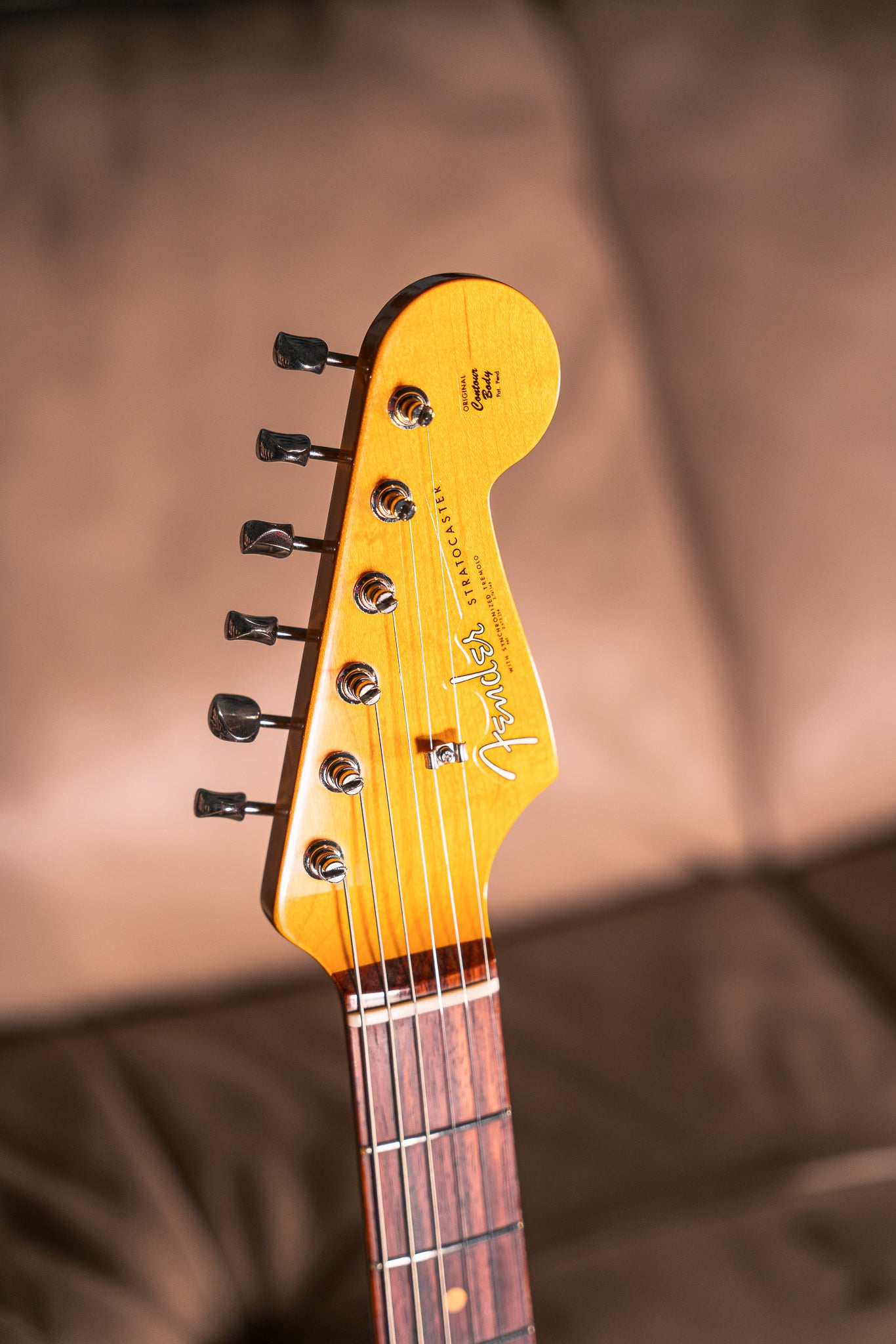 Fender American Vintage II 1961 Stratocaster in Fiesta Red