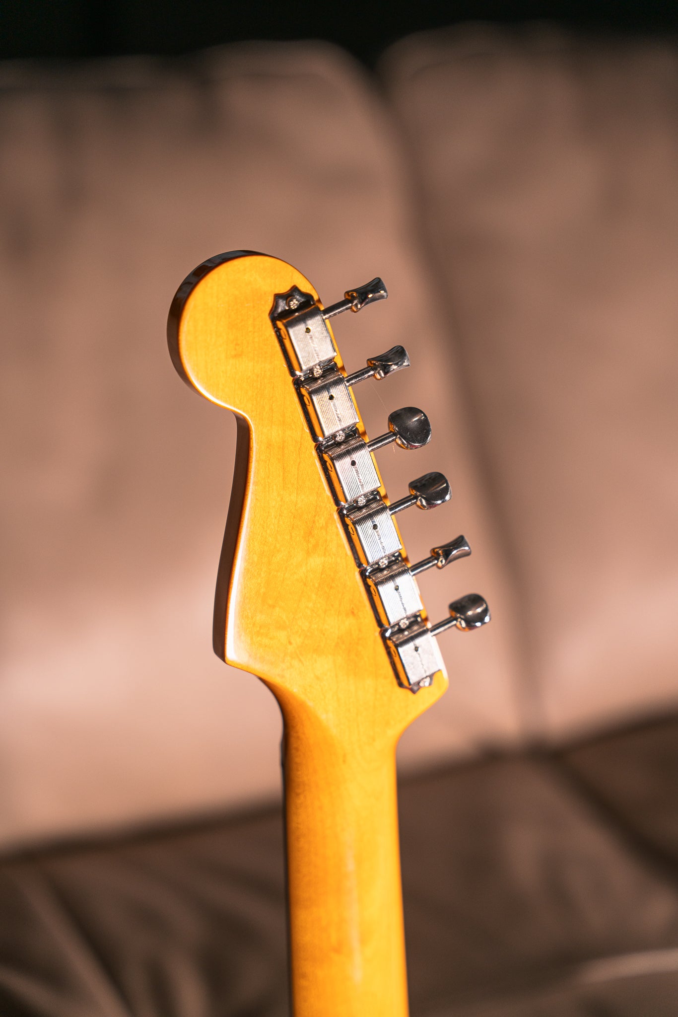 Fender American Vintage II 1961 Stratocaster in Fiesta Red