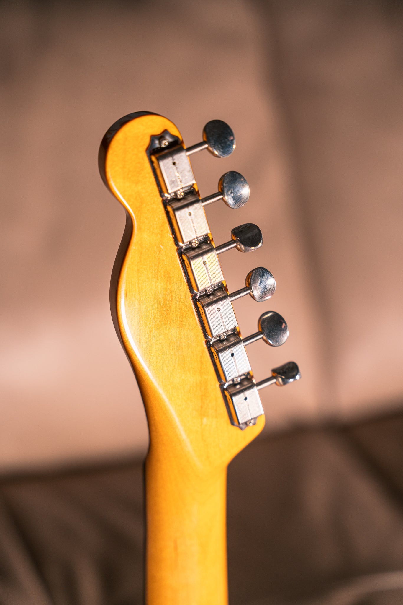 Fender American Vintage II '63 Telecaster in Surf Green