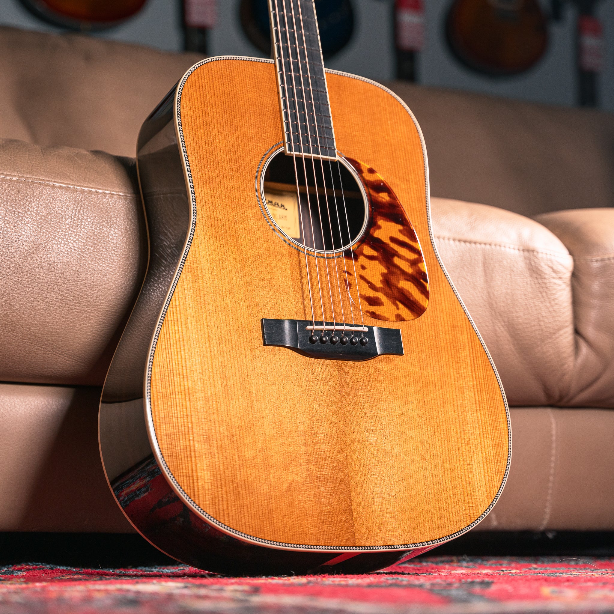 Eastman E20D Thermo-Cure Large Soundhole