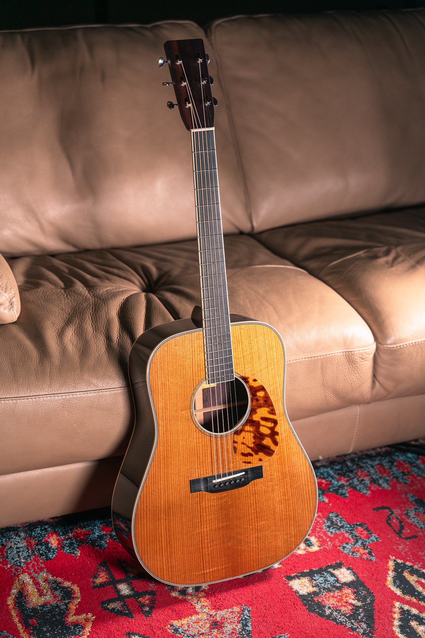 Eastman E20D Thermo-Cure Large Soundhole