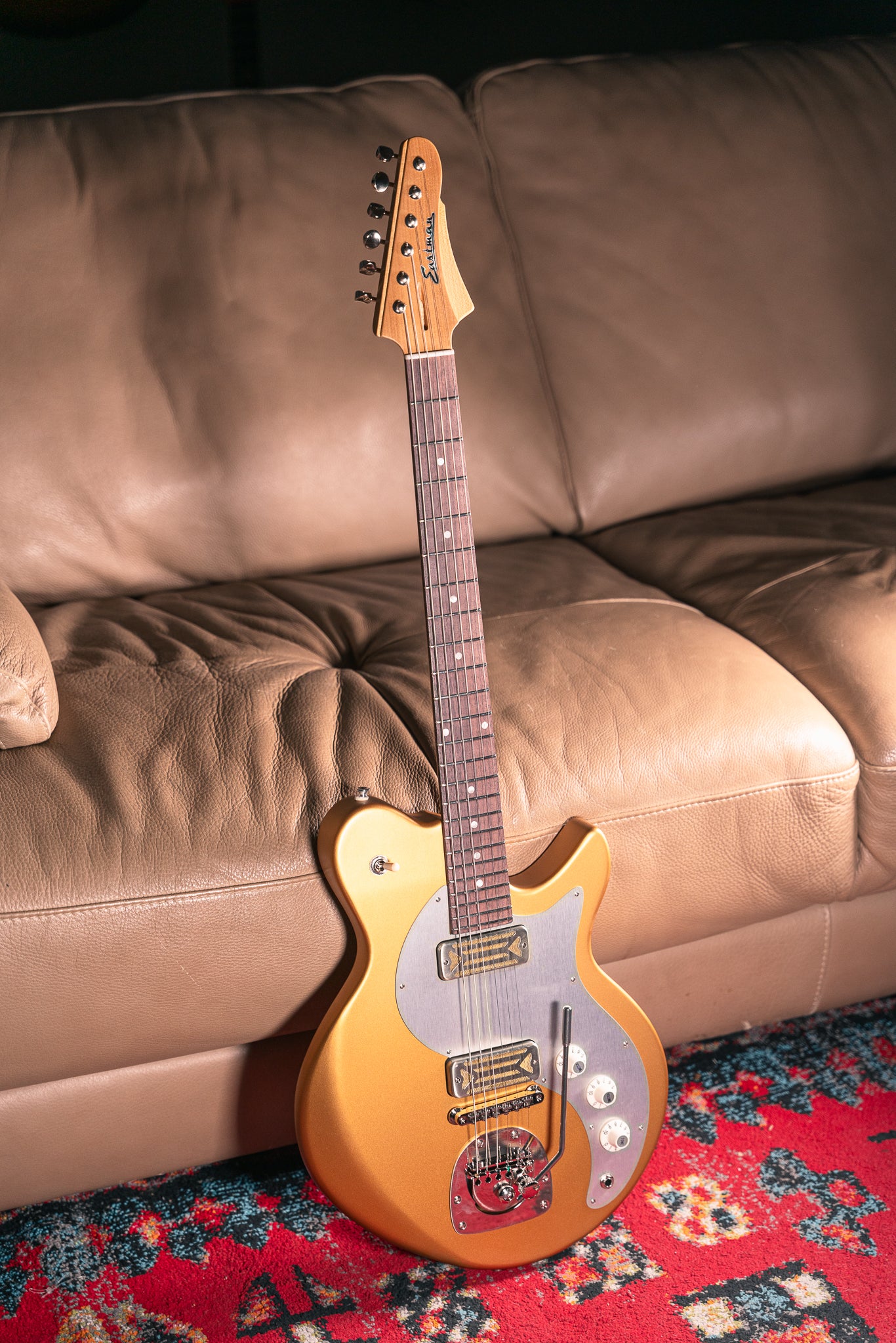 Eastman Fullertone Offset '62 in Gold